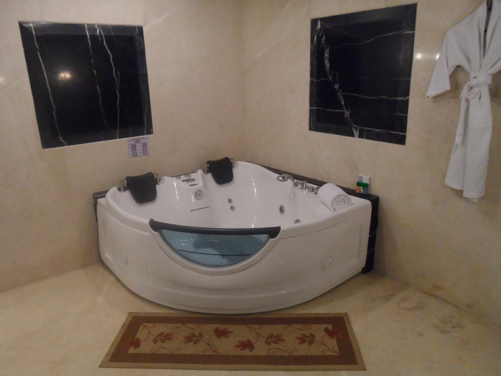 Fortune Park Vallabha - Member Itc Group, Hotel 4*