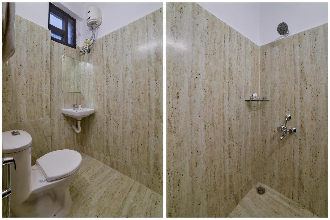 Oyo 16606 Iconic Living Hotel 3*