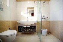 Hotel Majestica 3*