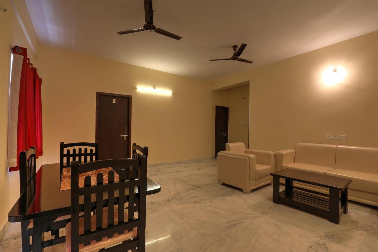 Oyo 15168 Sucasa Homes 3* Hyderabad