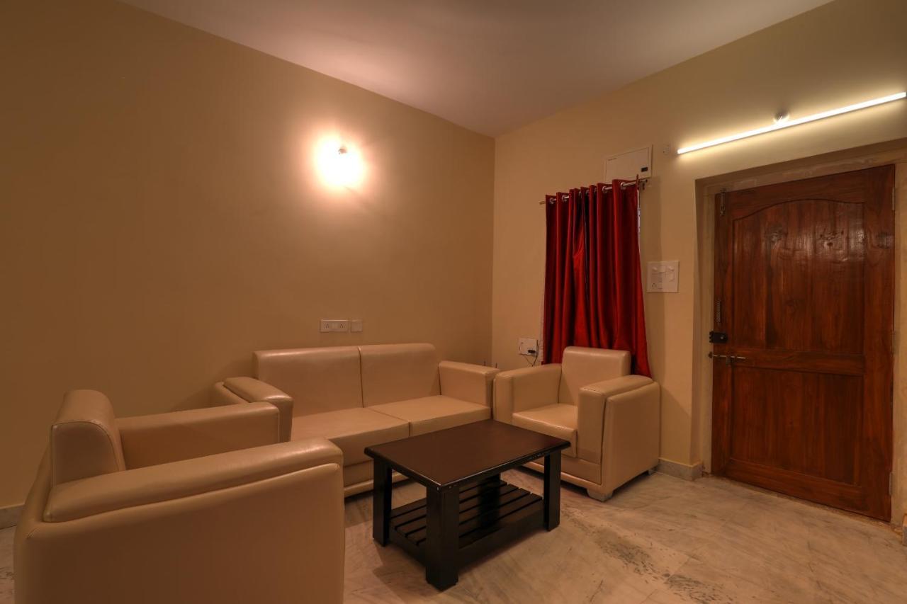 Hotel Oyo 15168 Sucasa Homes