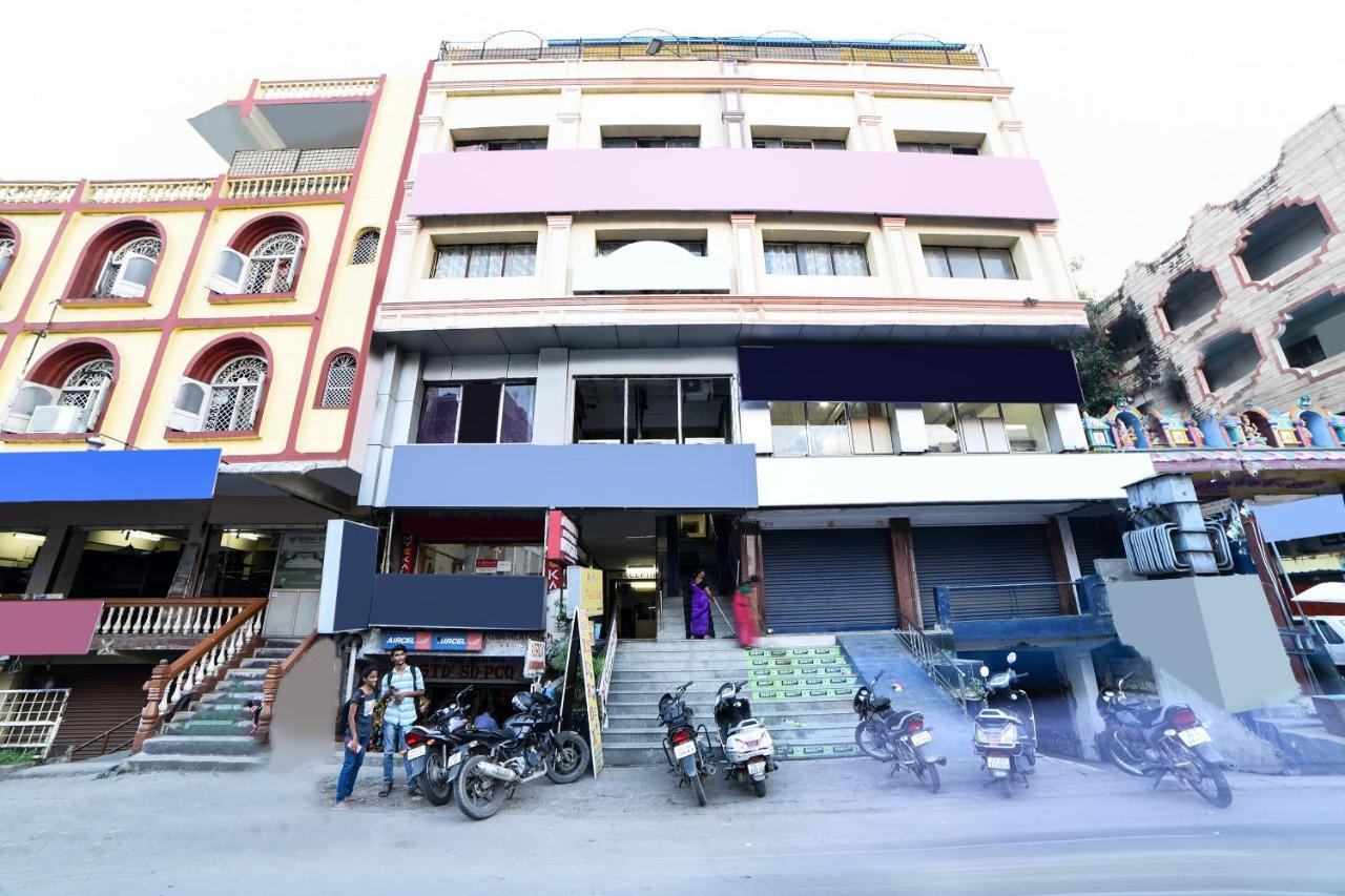 Oyo 16533 Sudarshan Hotel Hyderabad