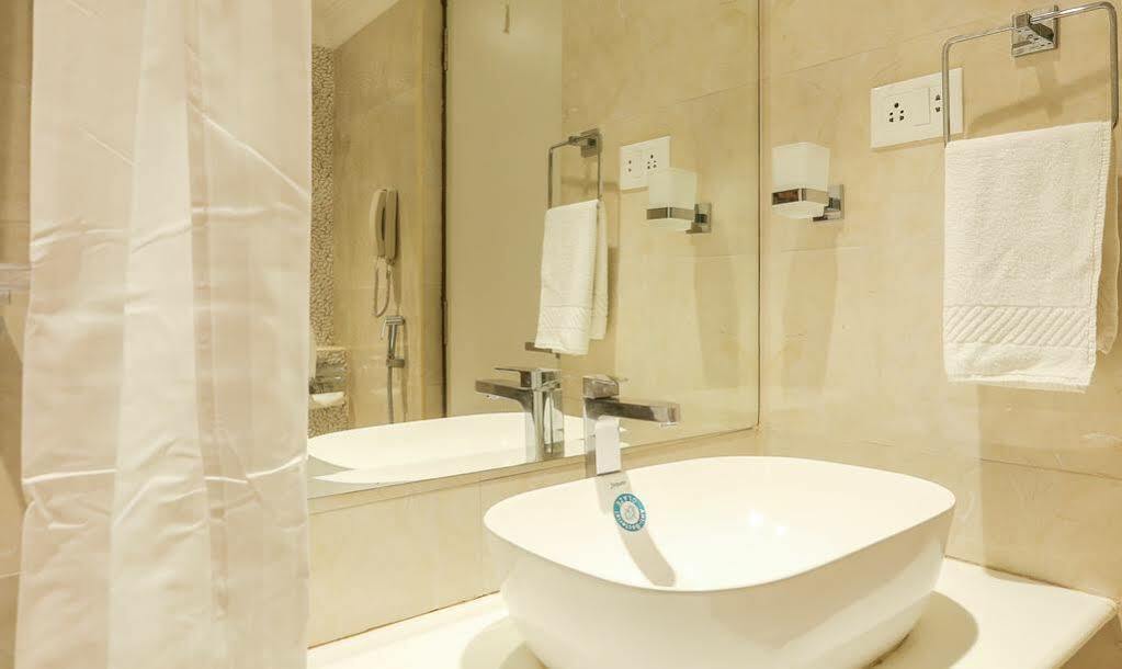 Woodbridge Grand Hotel