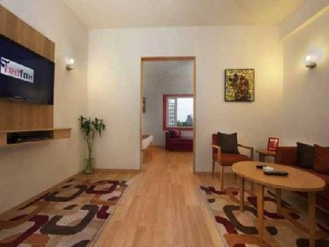Hotel Red Fox By Lemon Tree Hotels,