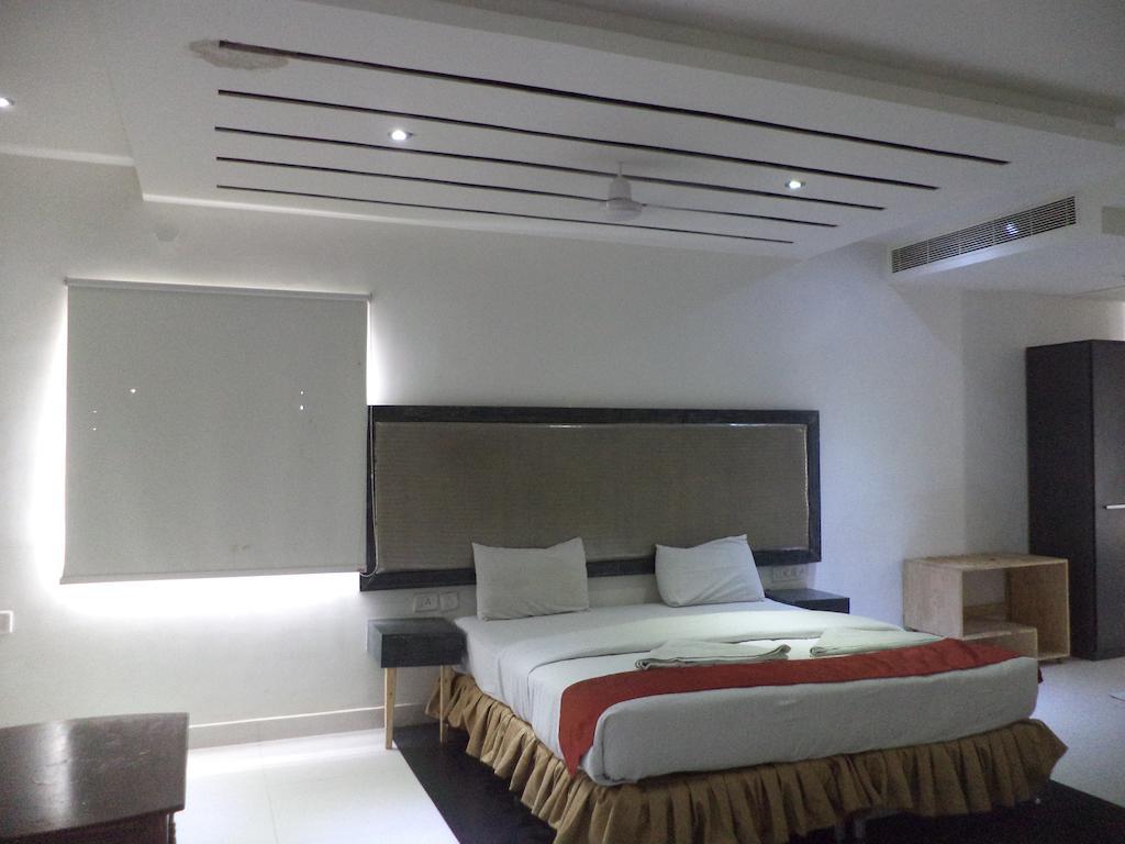 Hotel O Palak Residency Near Erragadda Metro Station 2*