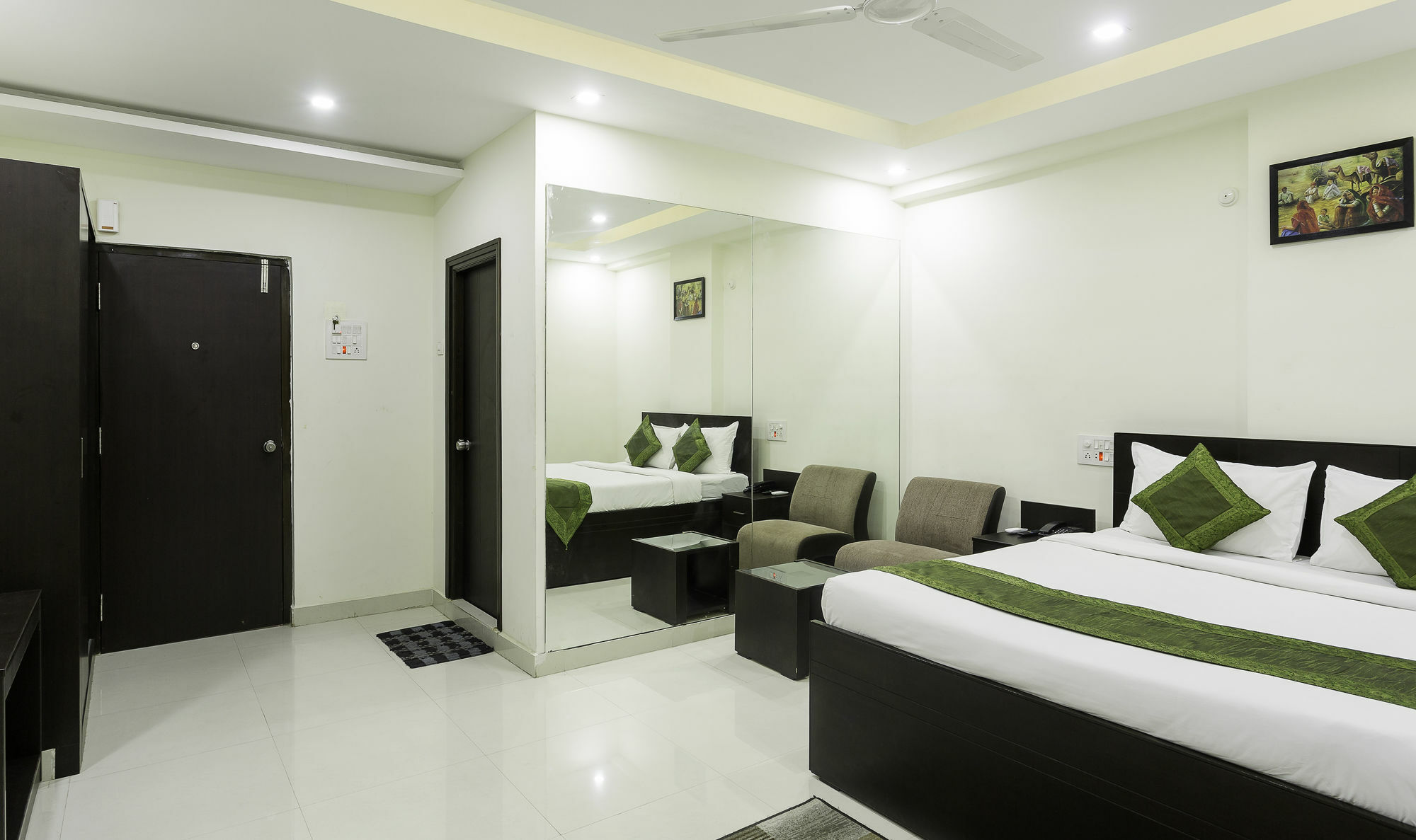 Itsy By Treebo - Tals Hytek 3* Hyderabad