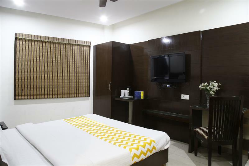 Fabhotel Pride Madhapur Hyderabad