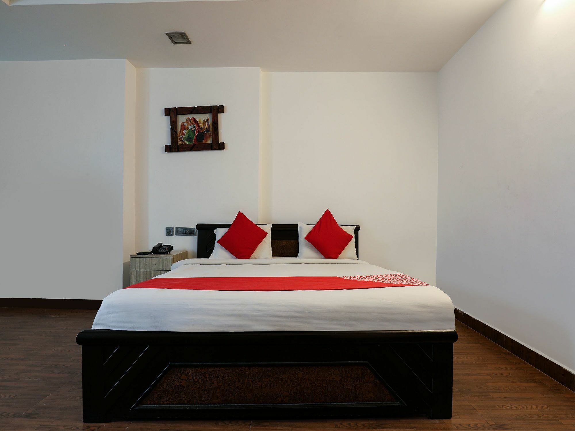 Oyo 986 Akhand Homes 3*