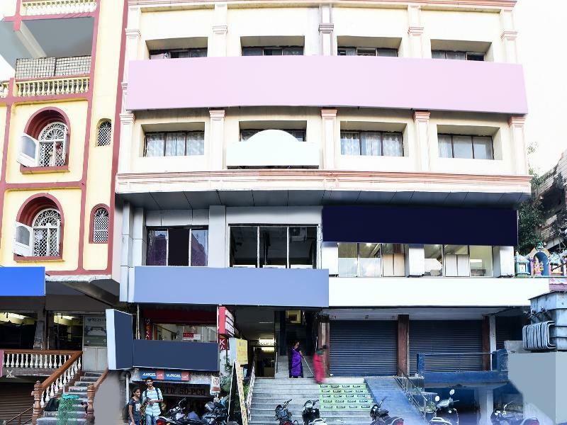 Hotel Oyo 16533 Sudarshan Hyderabad
