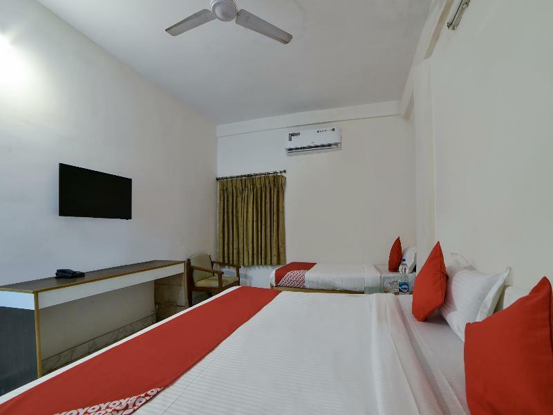 Hotel Oyo 16533 Sudarshan 3*