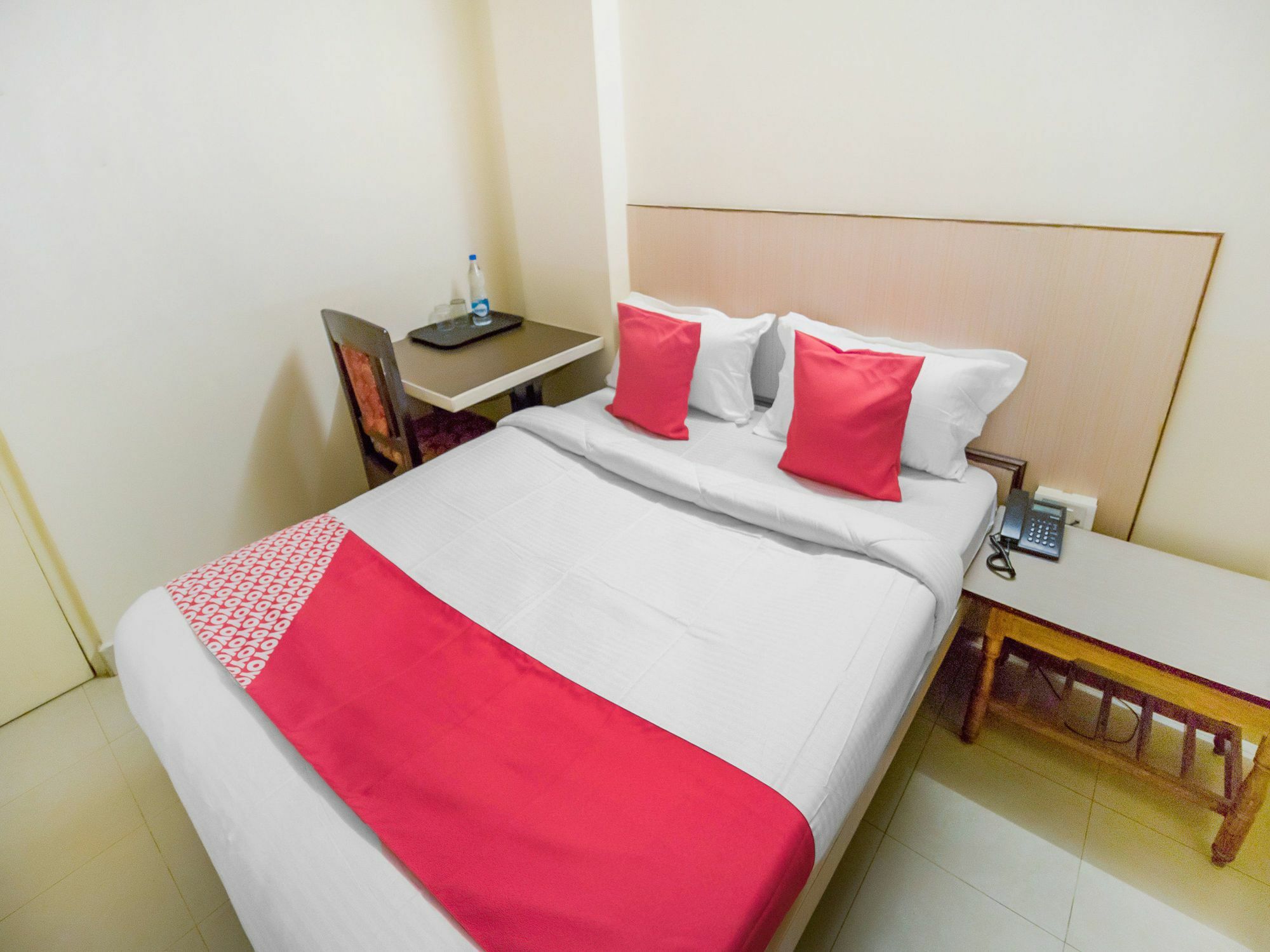 Hotel Oyo 13300 Anupama Residency 3*