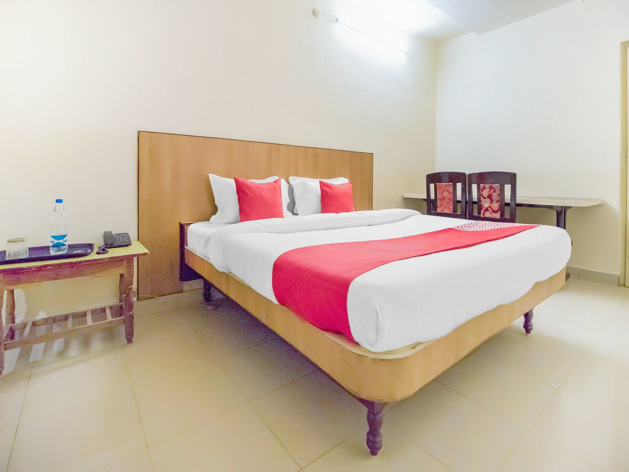 Oyo 13300 Anupama Residency Hotel 3*