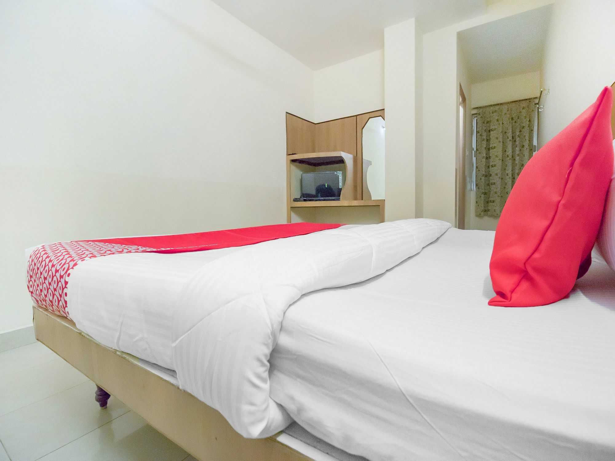 Hotel Oyo 13300 Anupama Residency
