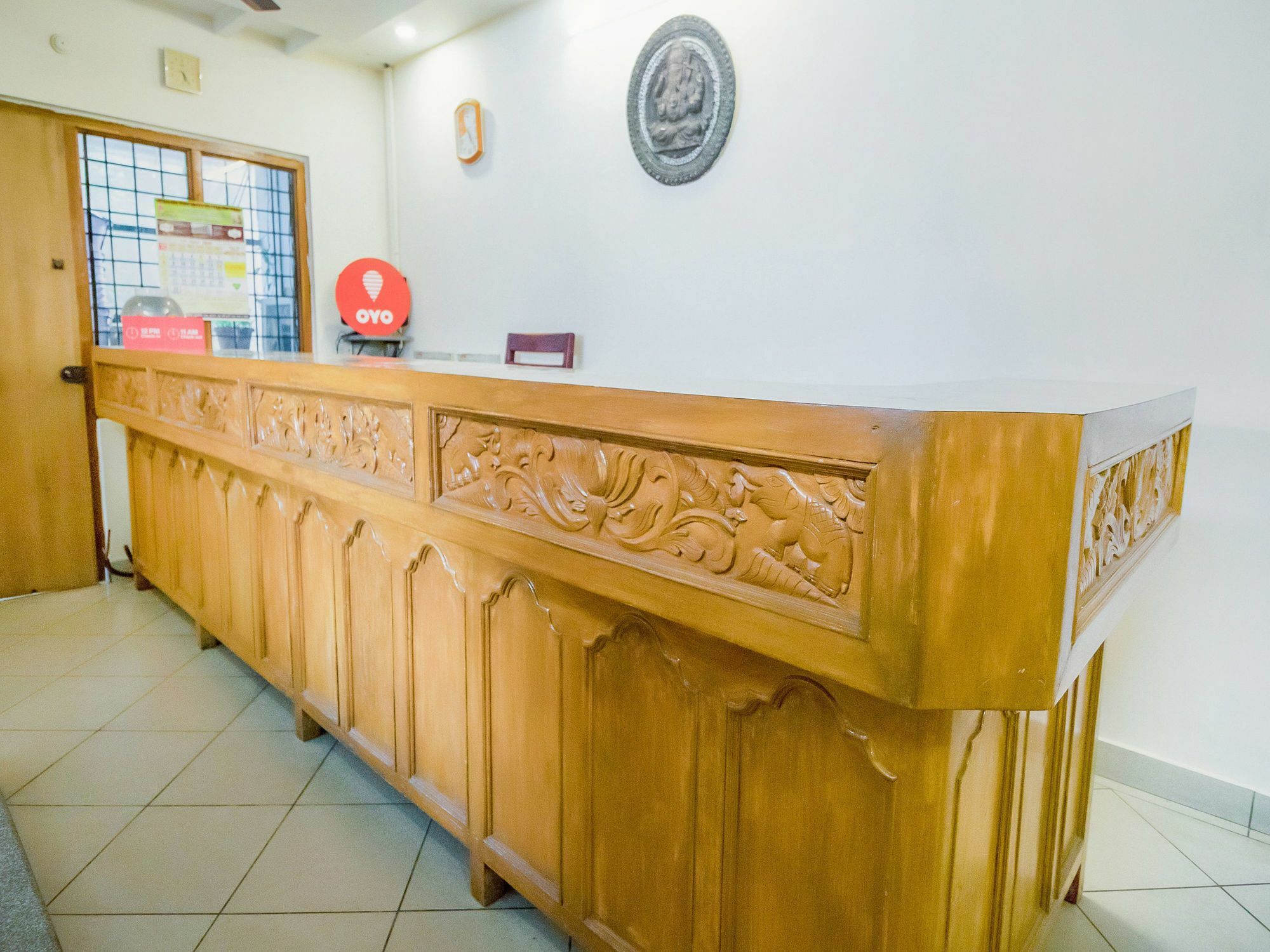 Oyo 13300 Anupama Residency Hotel