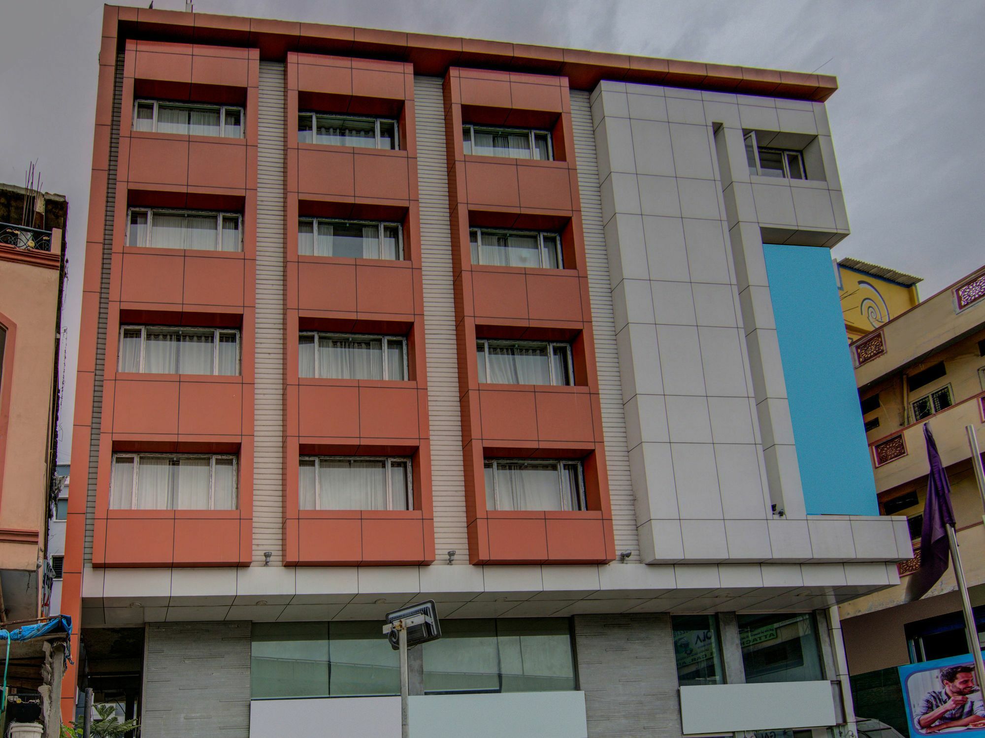 Hotel Oyo 15108 Galaxy Hyderabad