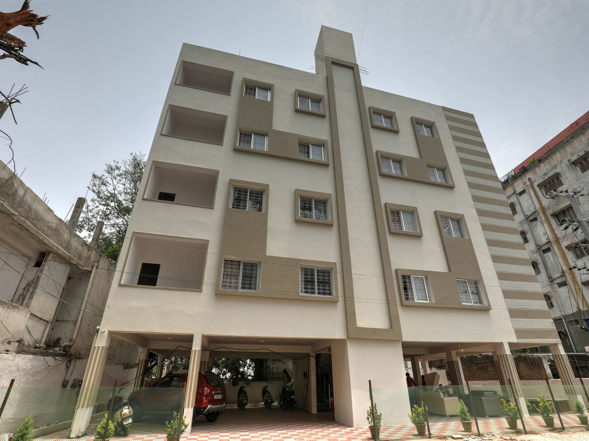 Oyo 15168 Sucasa Homes 3* Hyderabad