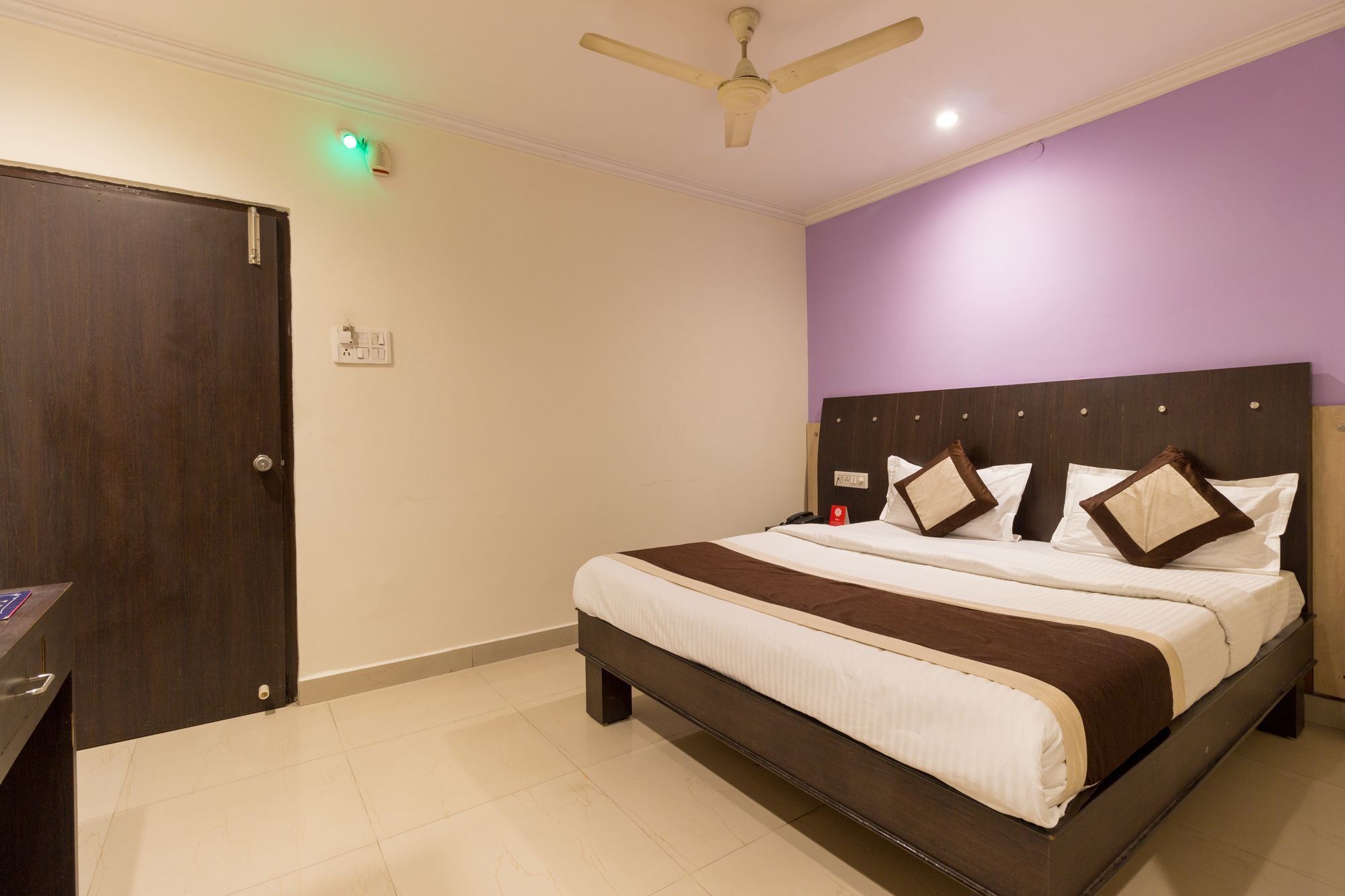 Super Collection O Alekhya Residency 3*