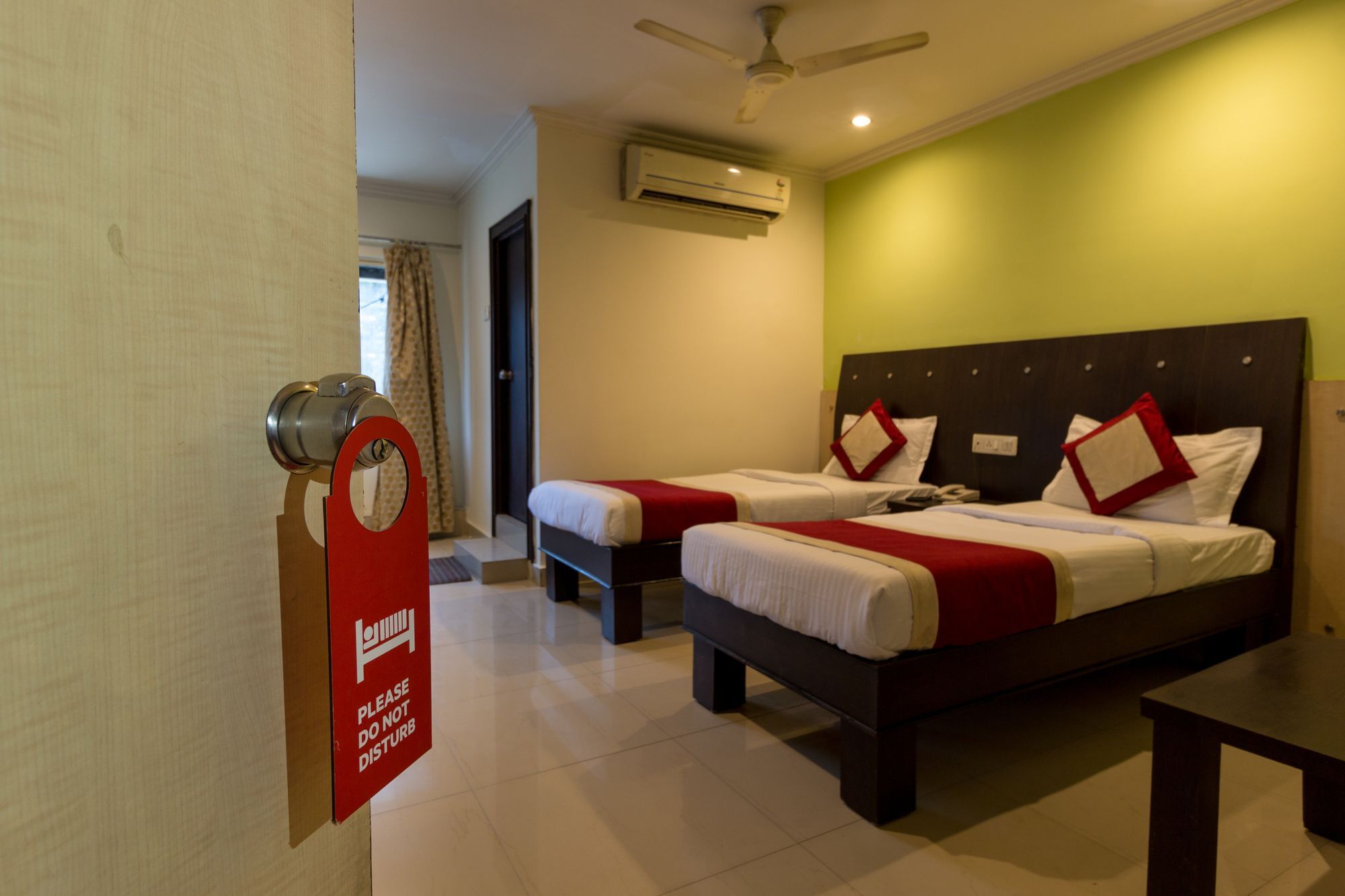 Super Collection O Alekhya Residency 3*