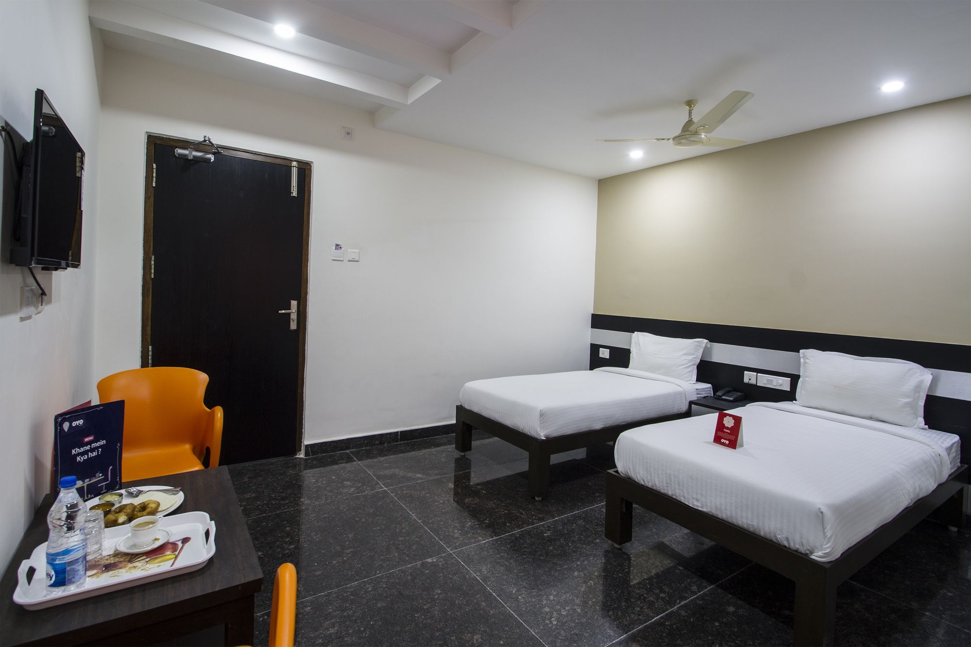 Hotel Oyo 9541 Ameerpet 2*