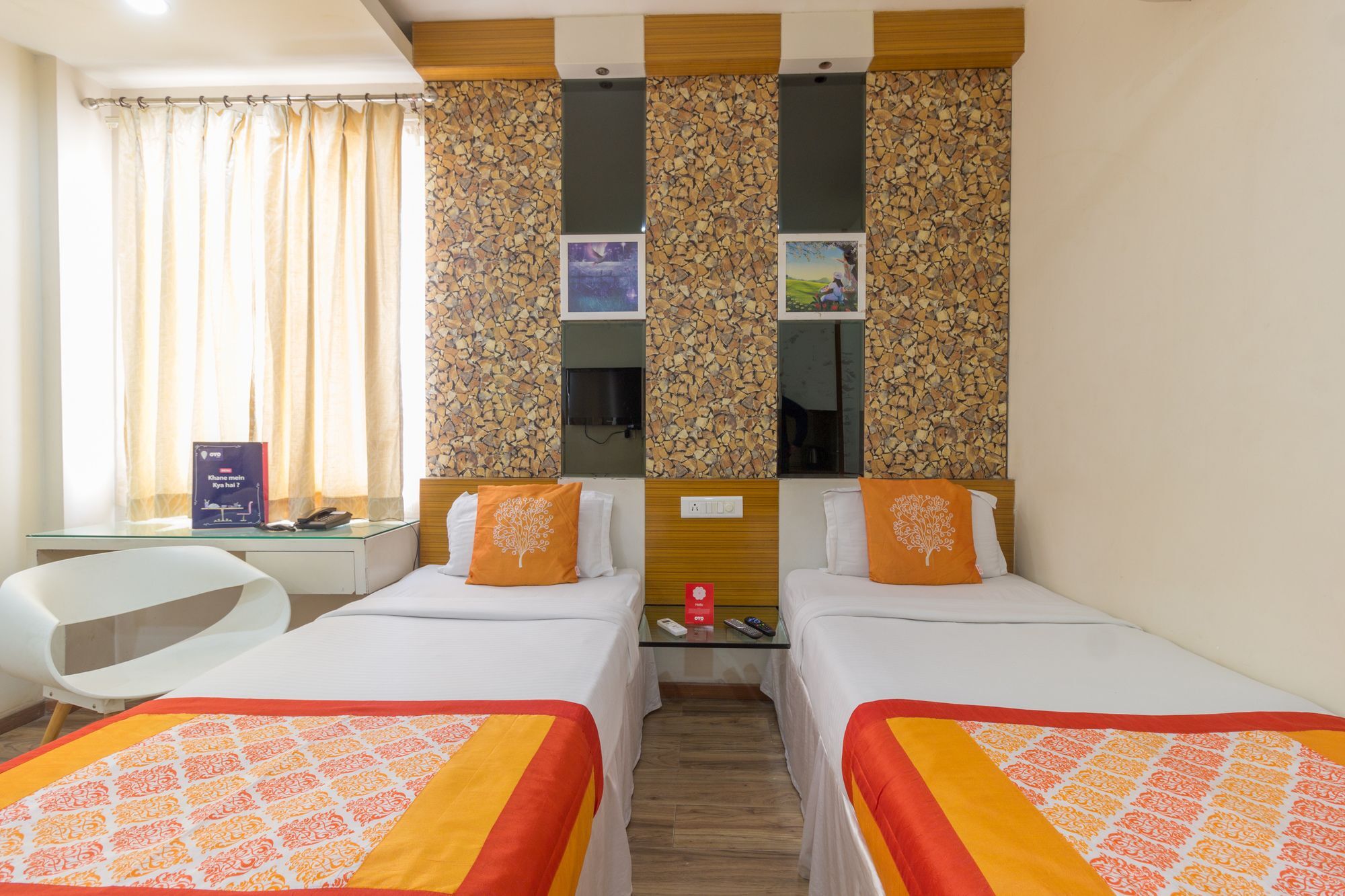 Oyo 9937 Eaglewood Hotel 2*