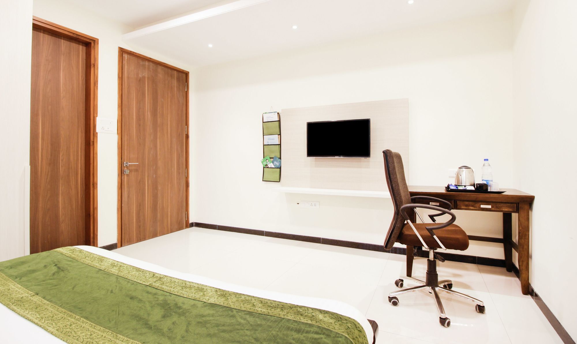 Treebo Abode Platina 3* Hyderabad