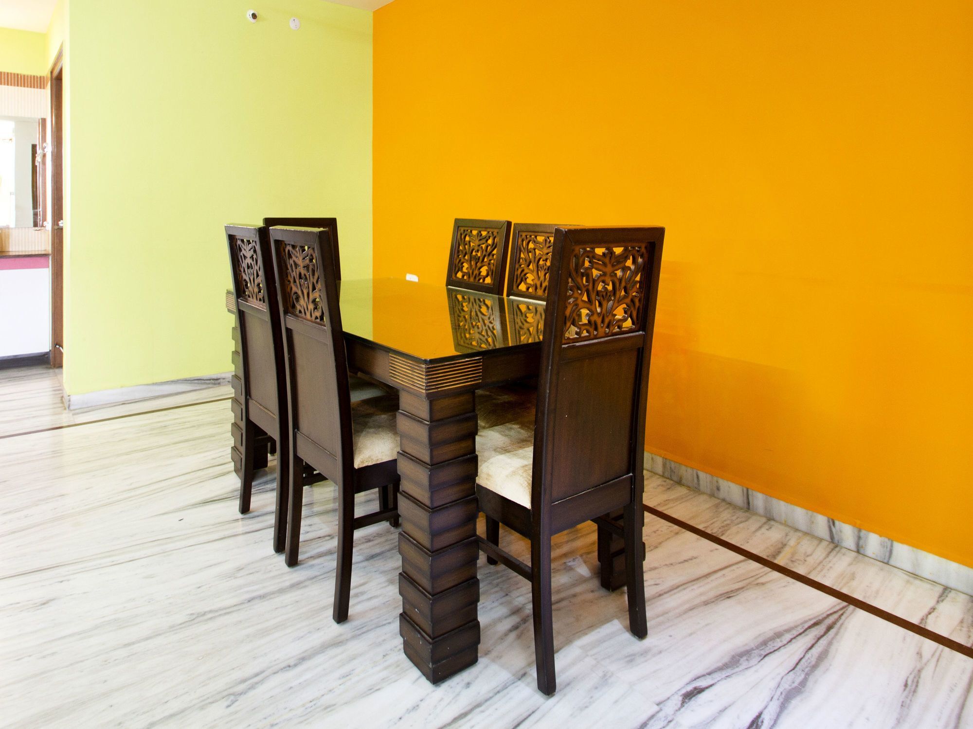 Hotel Oyo 7322 Near Apollo Hospital Jubilee Hills Hyderabad
