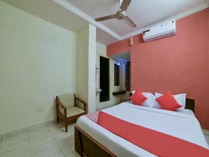 Oyo 16533 Sudarshan Hotel
