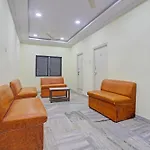 Hotel O Kanak International