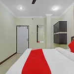 Hotel O Kanak International