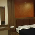 Hotel Dwaraka Paradise