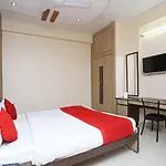 Fabhotel Karishma Homes Begumpet