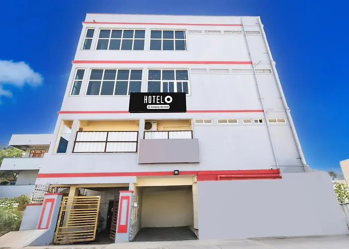 Super Hotel O Bolligudem