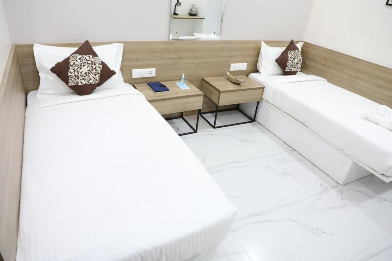 Swansuites Gachibowli Hotel