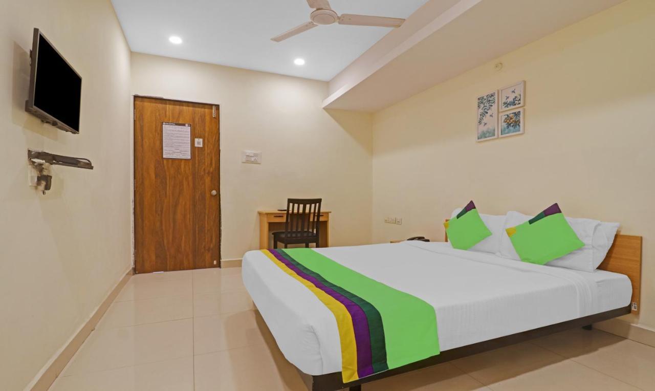 Treebo Tee Hotel