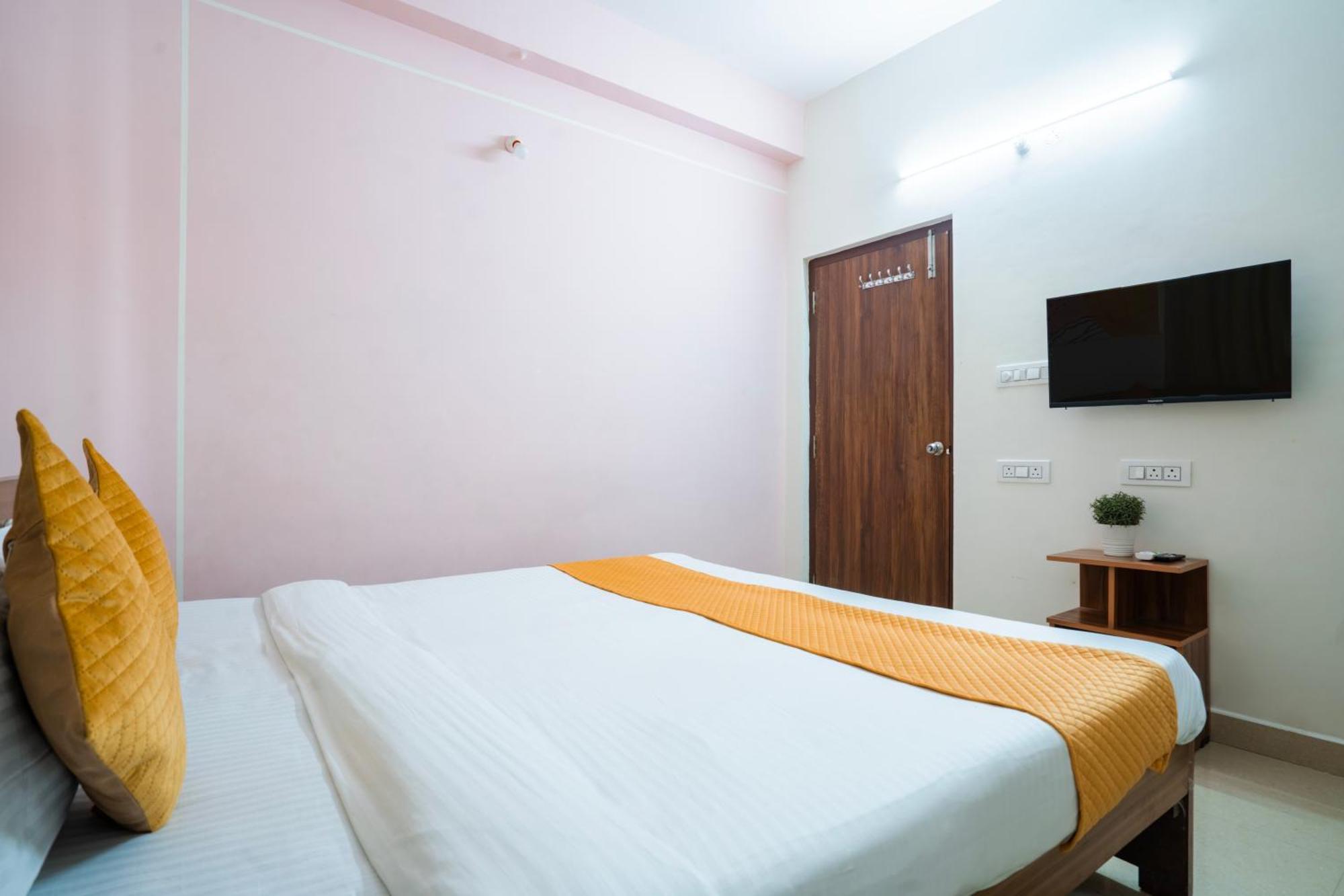 Hotel Key Gachibowli 3*