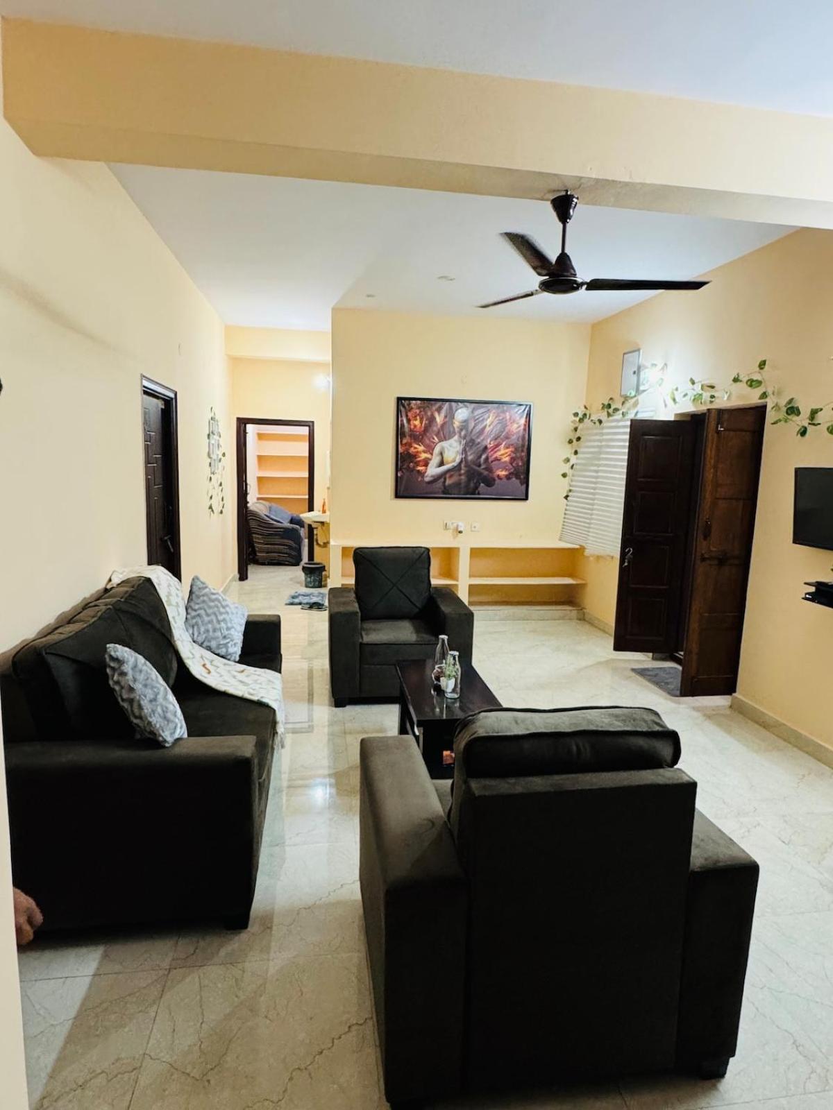 Charter 3bhk Luxurious Flat In Manikonda Apartment Hyderabad