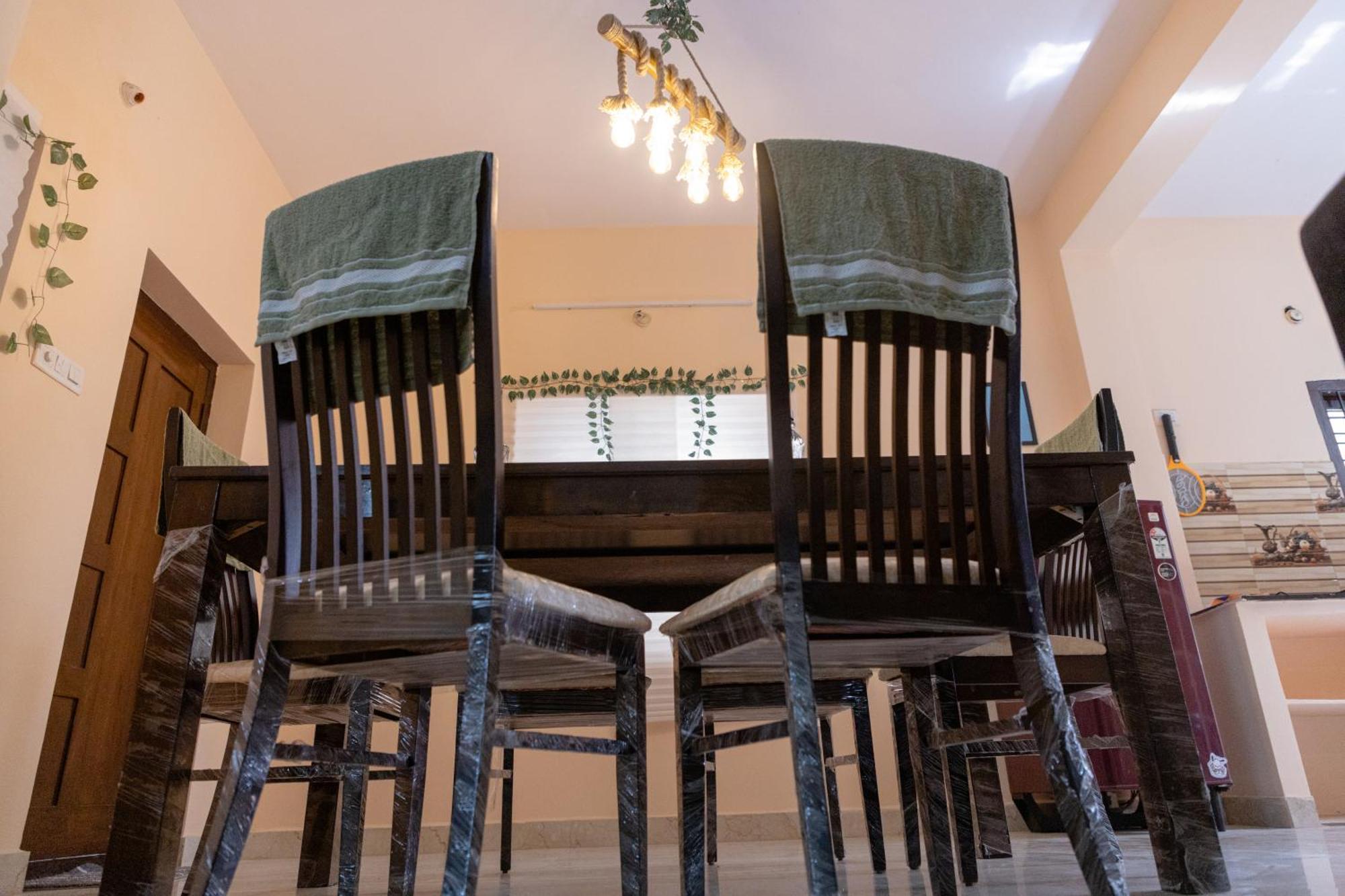 Charter 3bhk Luxurious Flat In Manikonda Apartment *
