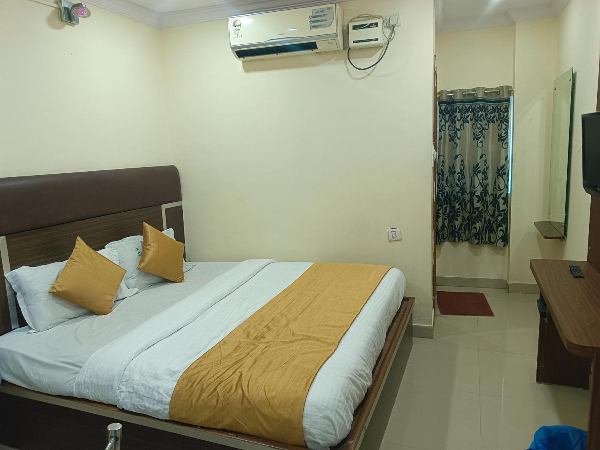 Golden Meridian * Hyderabad