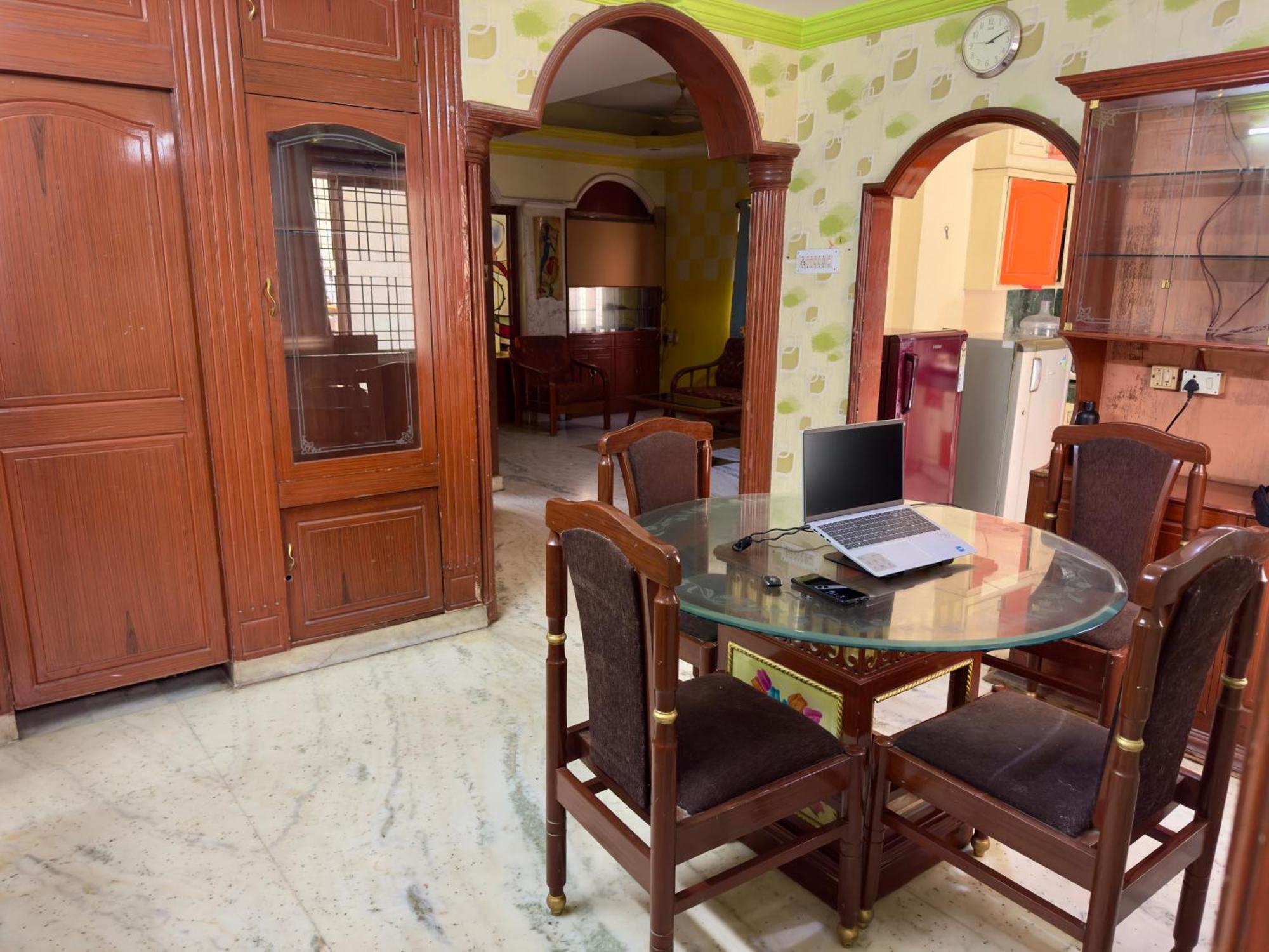 Apartment Shahgul'S Service Apartments *