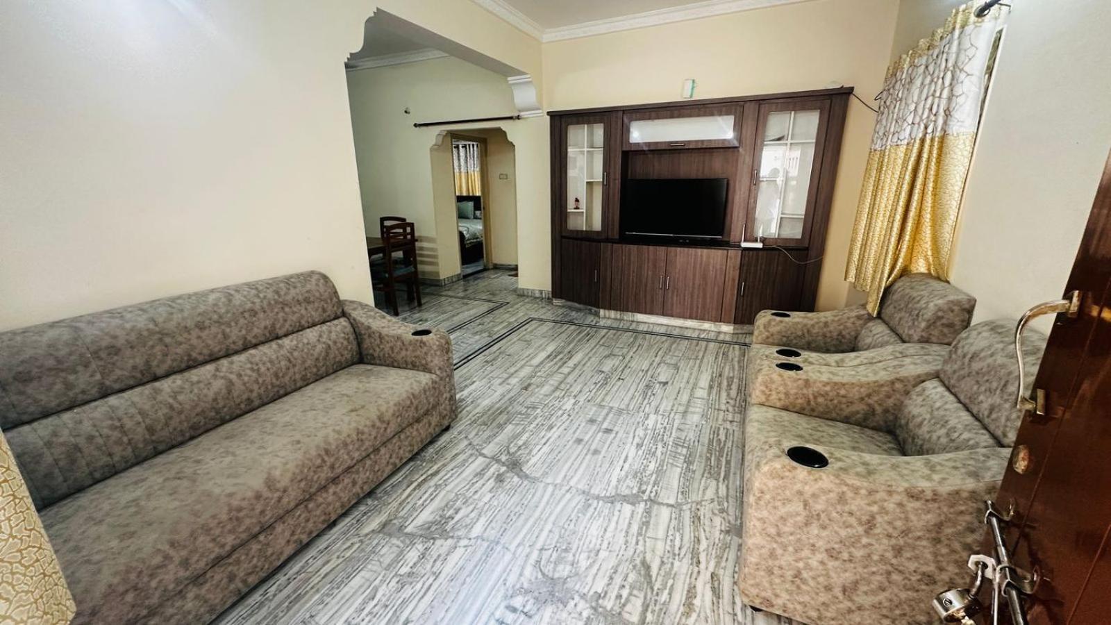 Apartment 2bhk With Parking In Kukatpally Hyderabad