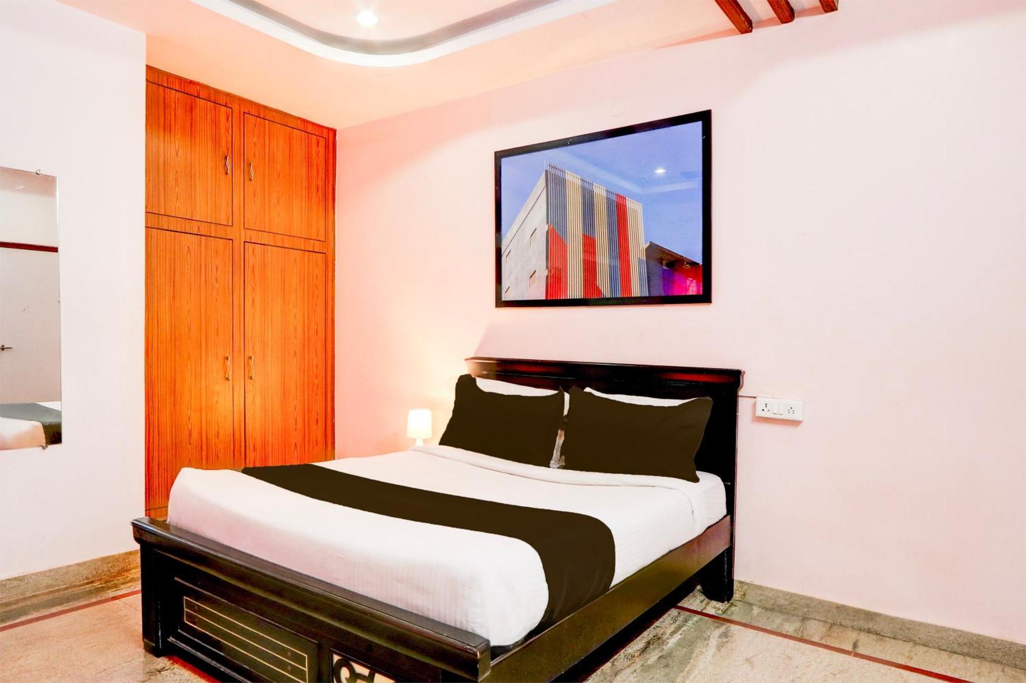 Hotel O Pleasant Maula Ali