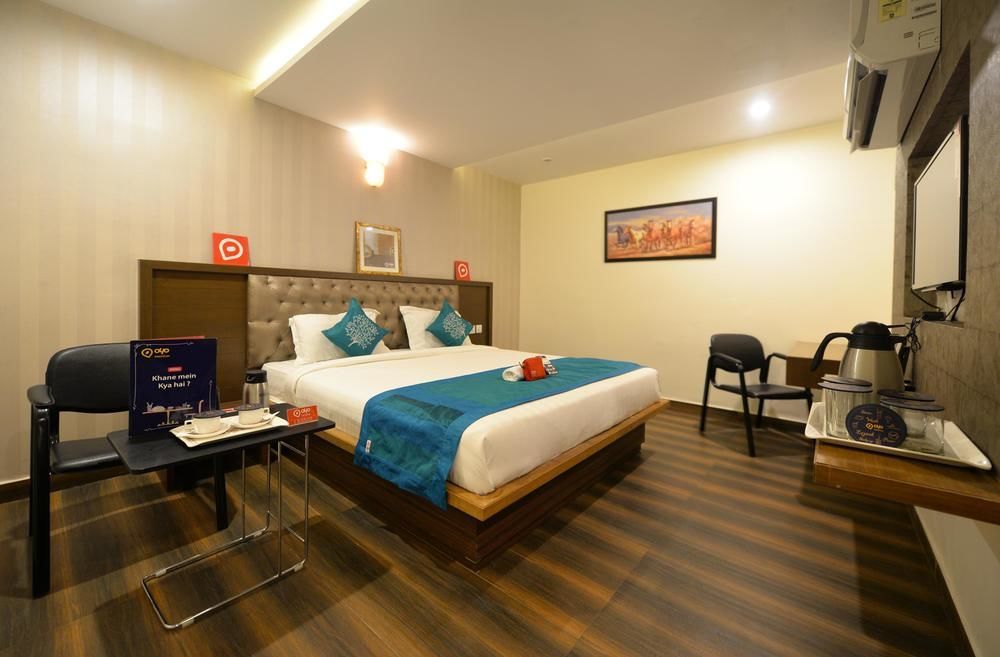 Hotel Oyo Premium Kothapet 3*