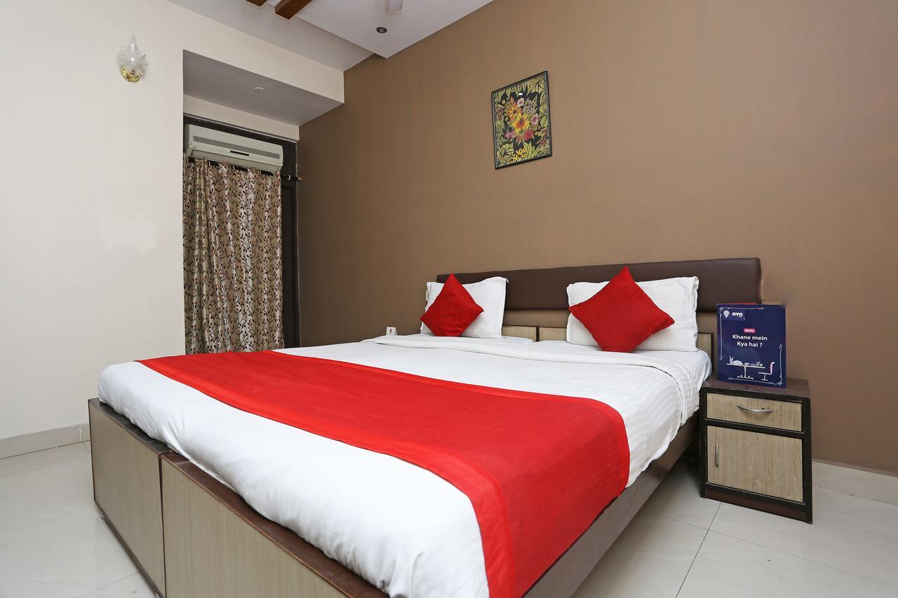 Hotel Fabhotel Karishma Homes Begumpet 3*