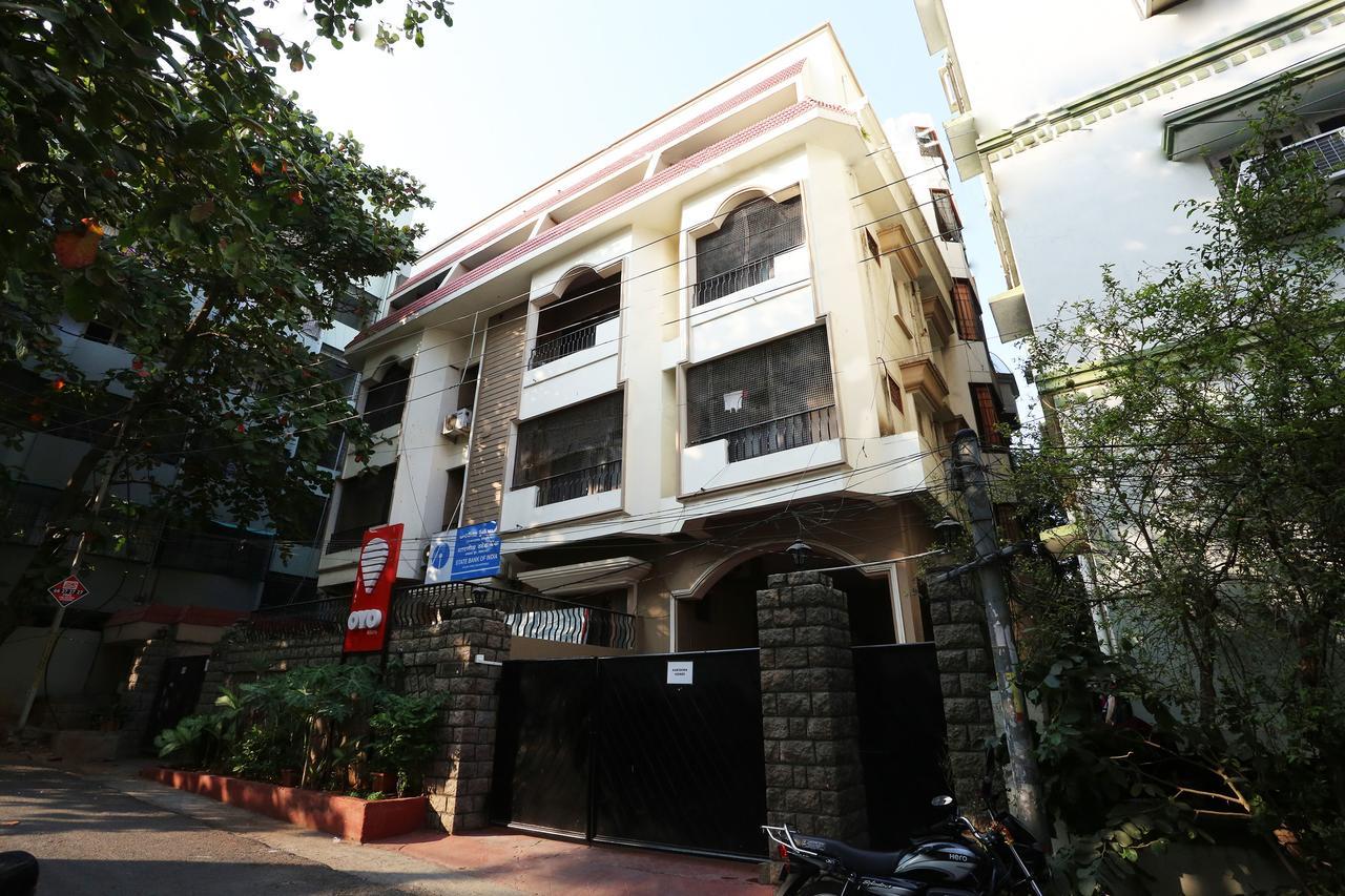 Fabhotel Karishma Homes Begumpet 3* Hyderabad
