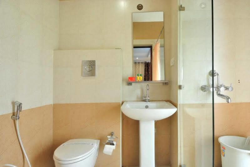 Hotel Majestica 3*
