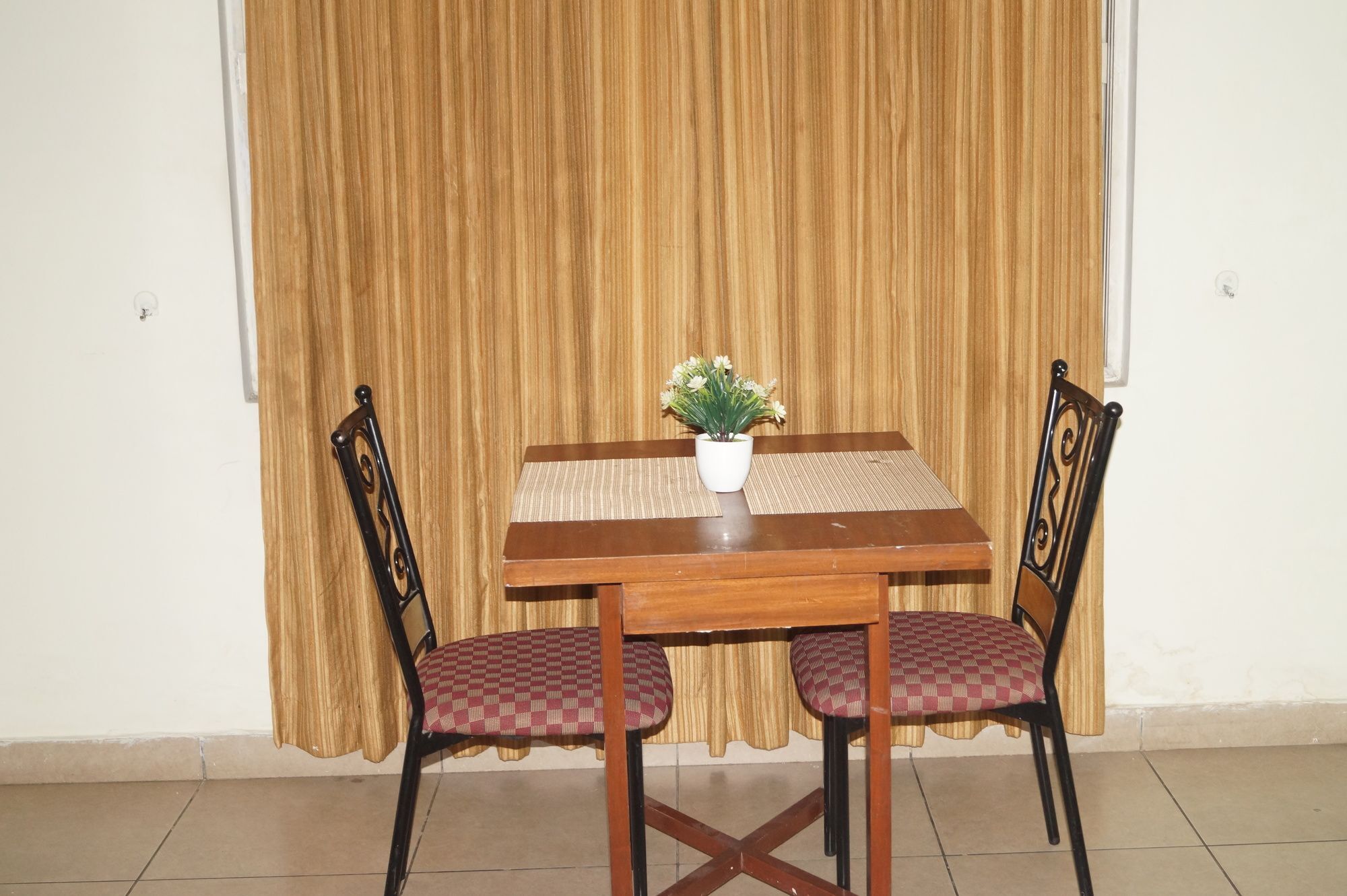 Fabhotel Limestone Gachibowli