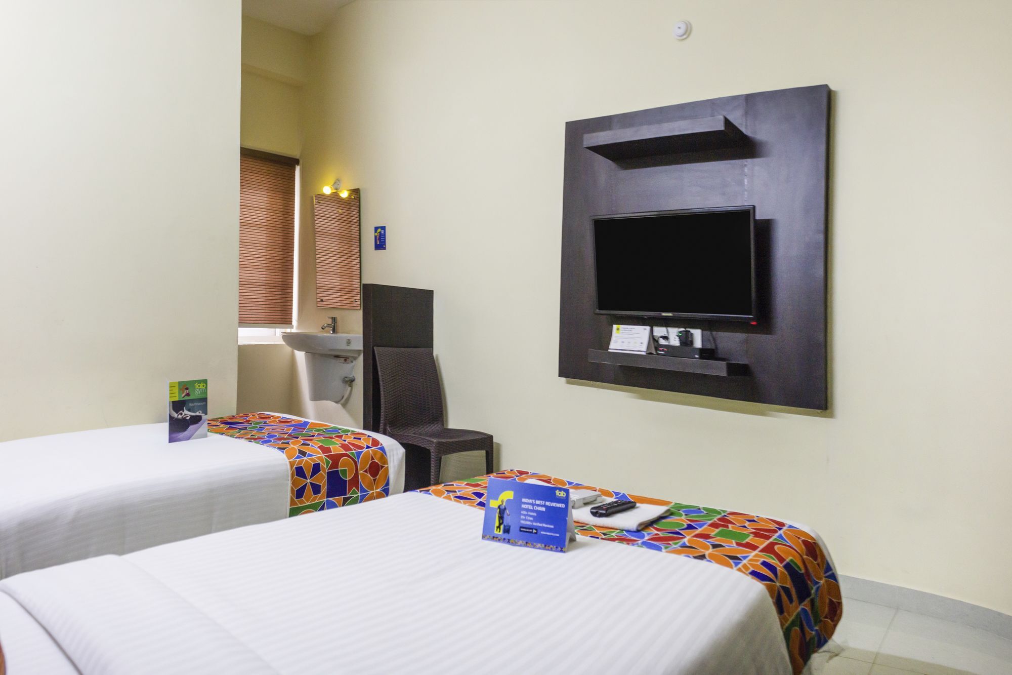Fabhotel Limestone Gachibowli