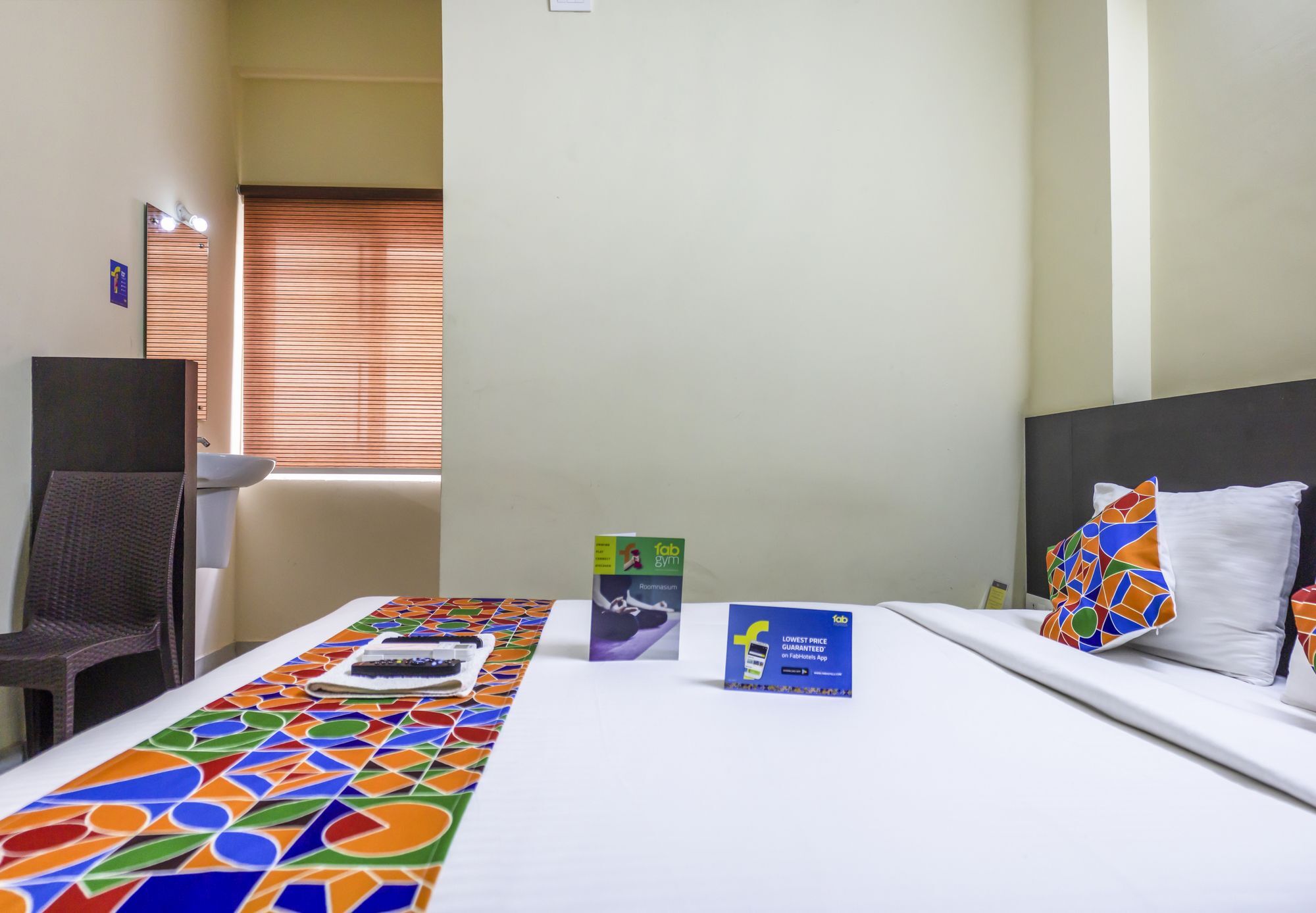 Hotel Fabhotel Limestone Gachibowli 3*